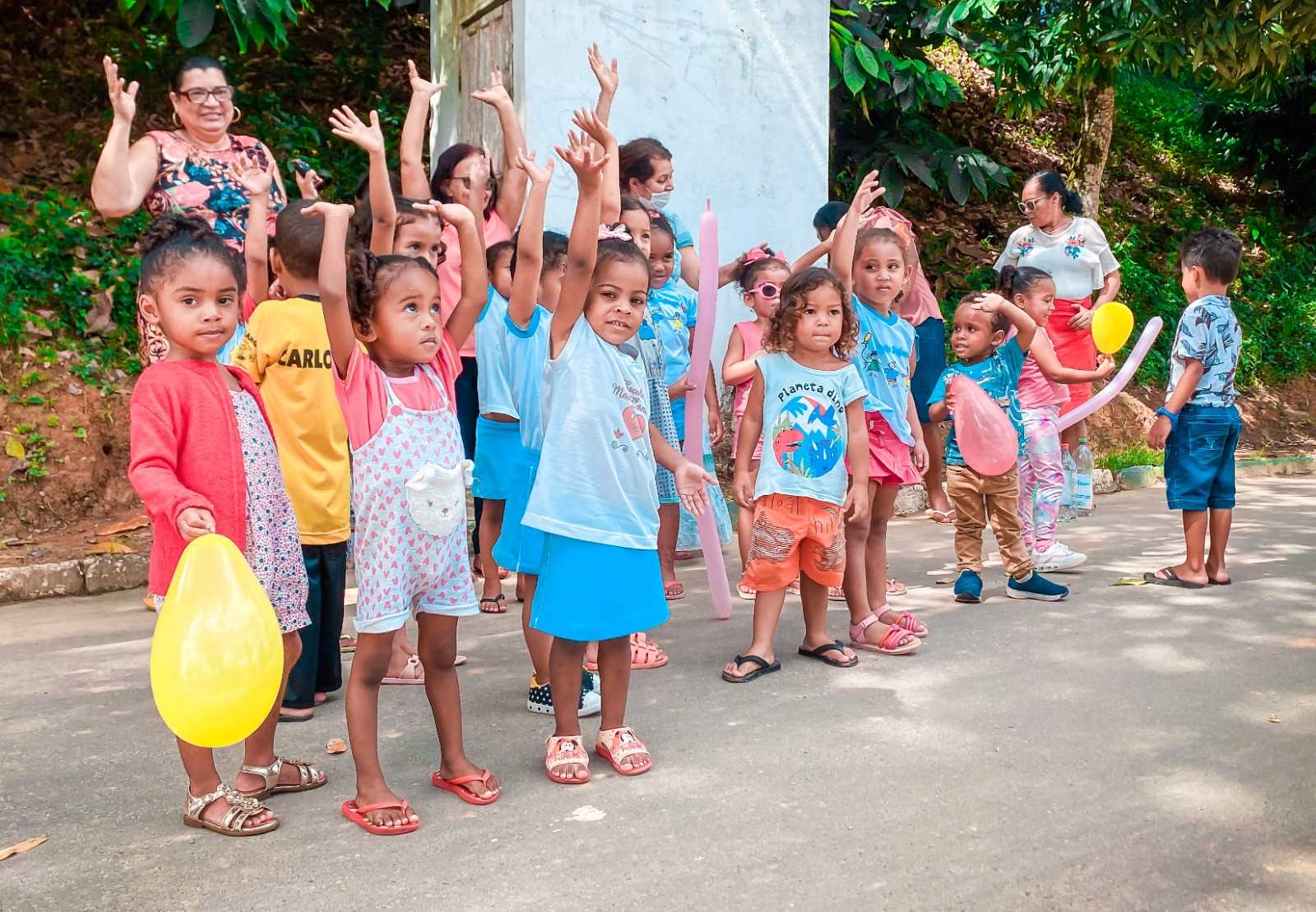 Camacã: Projeto Ruas de Lazer chega a Creche de Leoventura